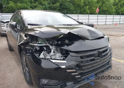 2025 Nissan Versa 1.6 S z USA, uszkodzony, nr VIN 3N1CN8DV8SL831113